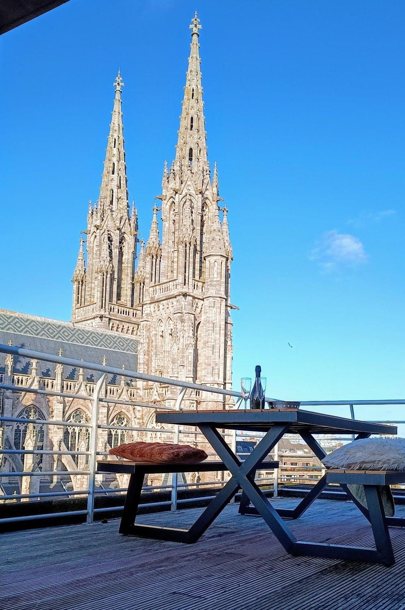 Huswell - Sunny Terrace With Harbour View - 5-min Walk To Station Appartement